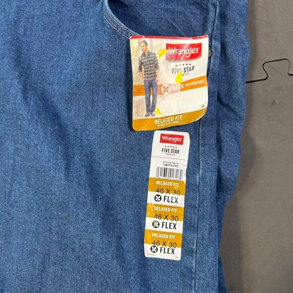 New with tags wrangler relaxed fit - Picture 3 of 6